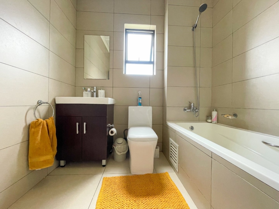 2 Bedroom Property for Sale in Carlswald Gauteng