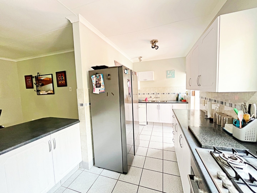3 Bedroom Property for Sale in The Reeds Gauteng