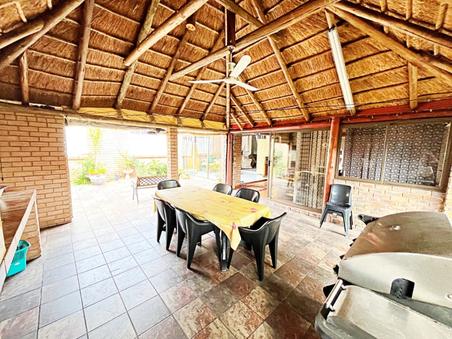3 Bedroom Property for Sale in The Reeds Gauteng
