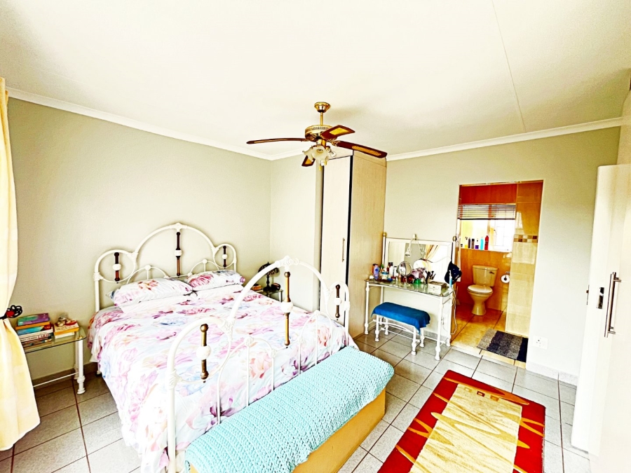3 Bedroom Property for Sale in The Reeds Gauteng
