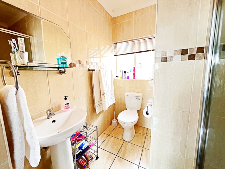 3 Bedroom Property for Sale in The Reeds Gauteng