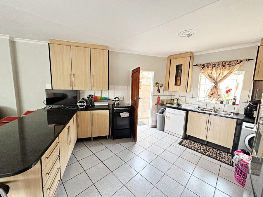 3 Bedroom Property for Sale in The Reeds Gauteng