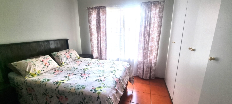 2 Bedroom Property for Sale in Glen Marais Gauteng