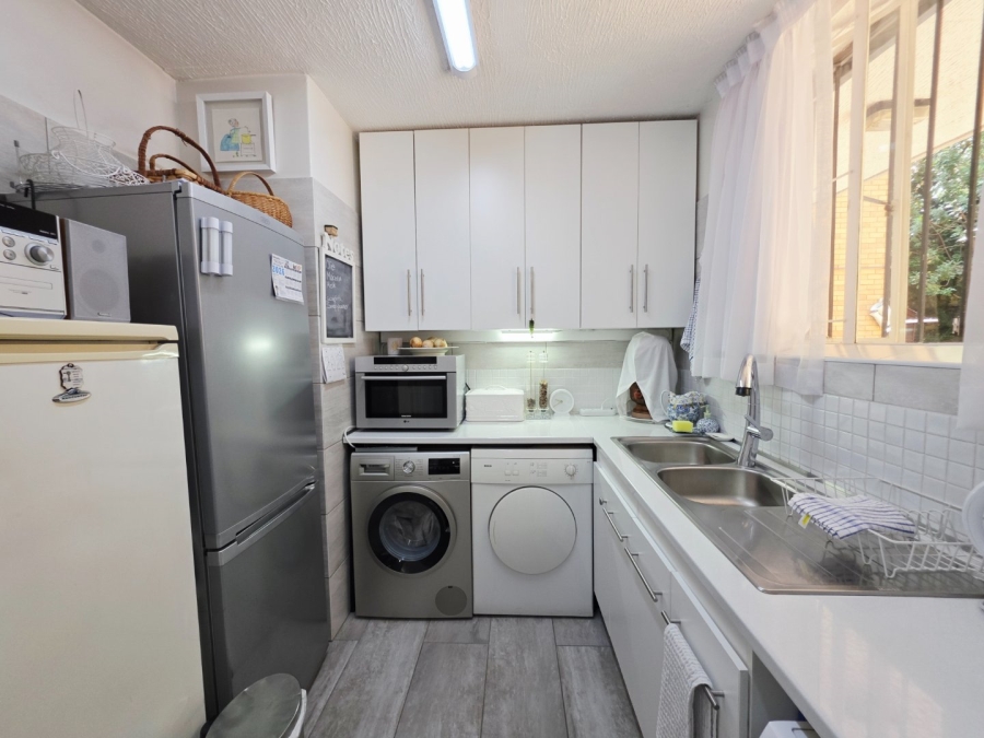 3 Bedroom Property for Sale in La Montagne Gauteng