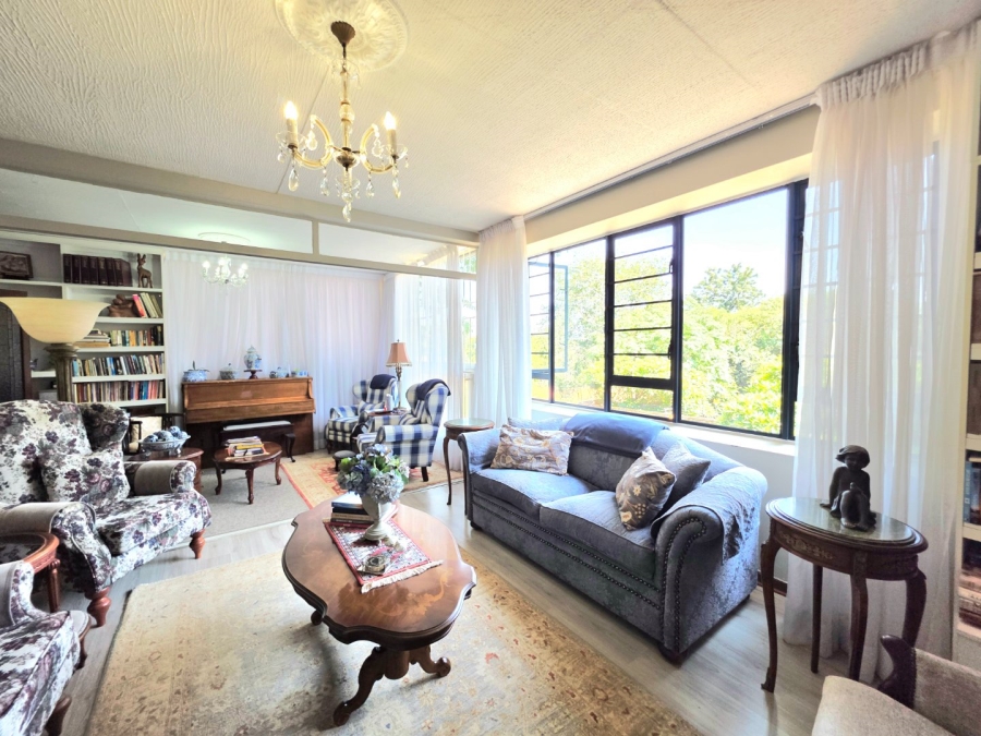 3 Bedroom Property for Sale in La Montagne Gauteng