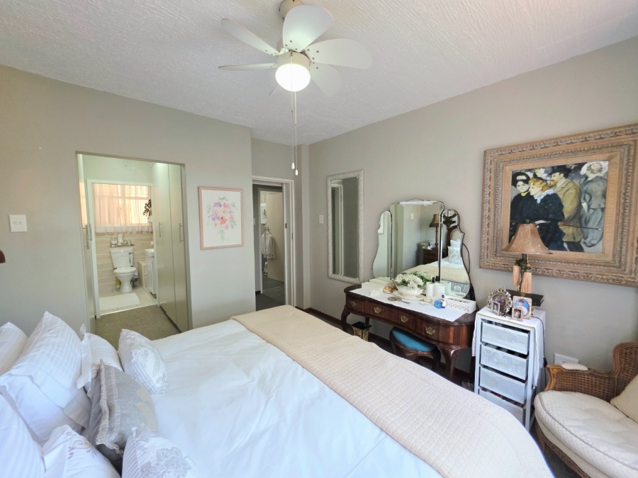 3 Bedroom Property for Sale in La Montagne Gauteng