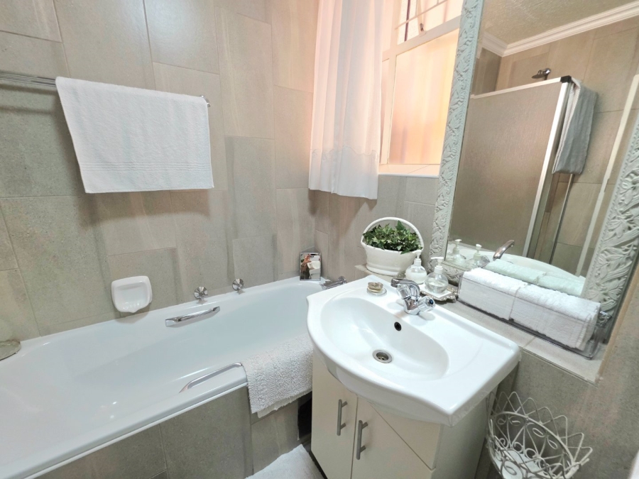 3 Bedroom Property for Sale in La Montagne Gauteng