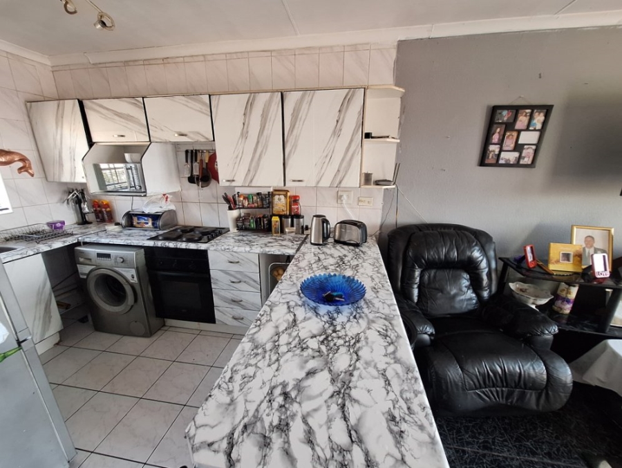 2 Bedroom Property for Sale in Eden Glen Gauteng