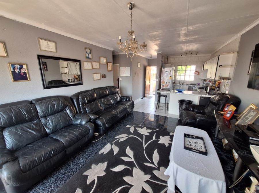 2 Bedroom Property for Sale in Eden Glen Gauteng