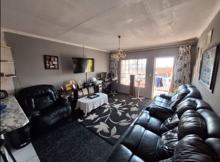 2 Bedroom Property for Sale in Eden Glen Gauteng
