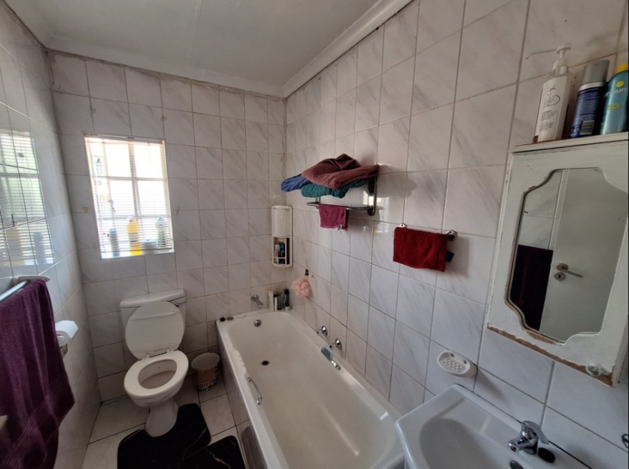 2 Bedroom Property for Sale in Eden Glen Gauteng