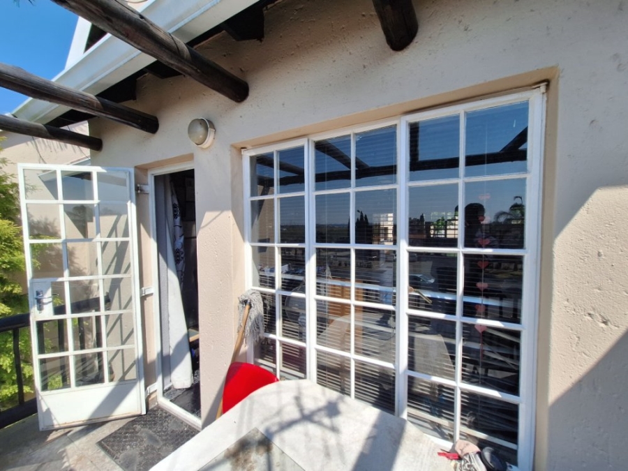 2 Bedroom Property for Sale in Eden Glen Gauteng
