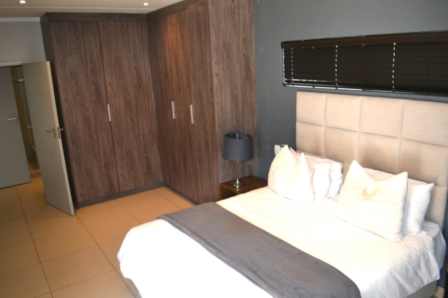 To Let 2 Bedroom Property for Rent in Atholl Gauteng