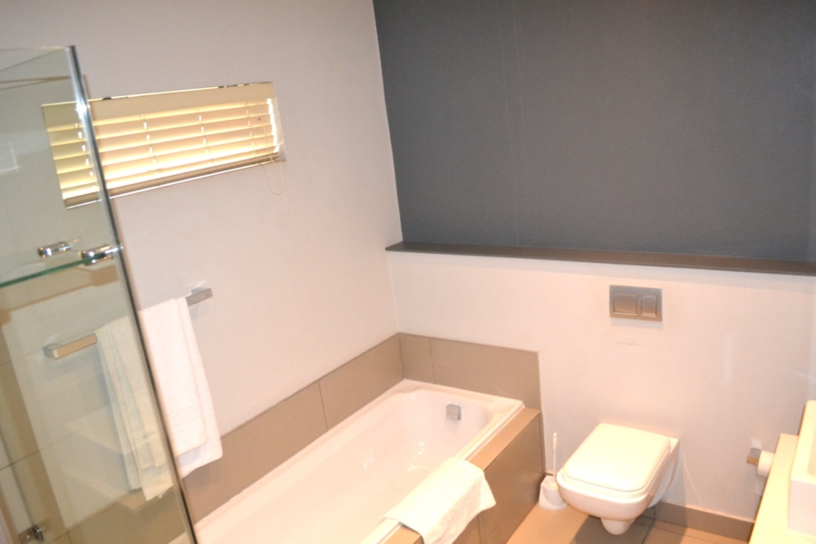 To Let 2 Bedroom Property for Rent in Atholl Gauteng