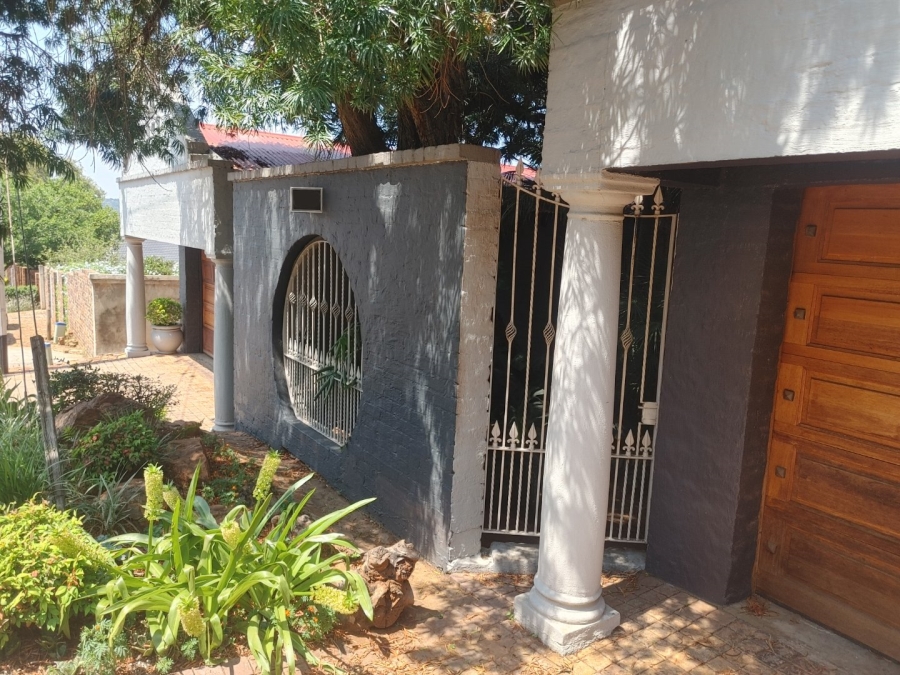 3 Bedroom Property for Sale in Wonderboom South Gauteng