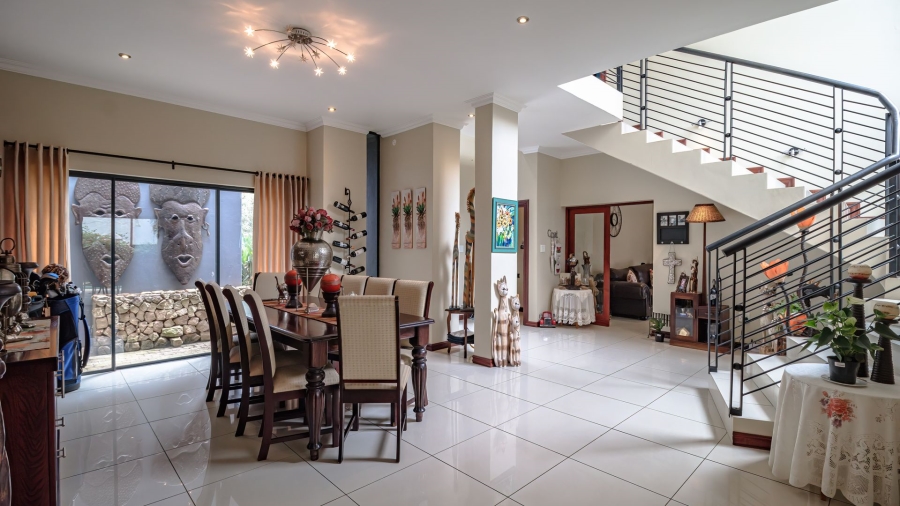 5 Bedroom Property for Sale in Serengeti Lifestyle Estate Gauteng