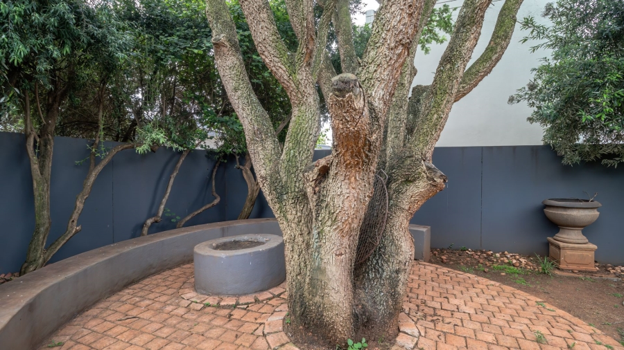 5 Bedroom Property for Sale in Serengeti Lifestyle Estate Gauteng