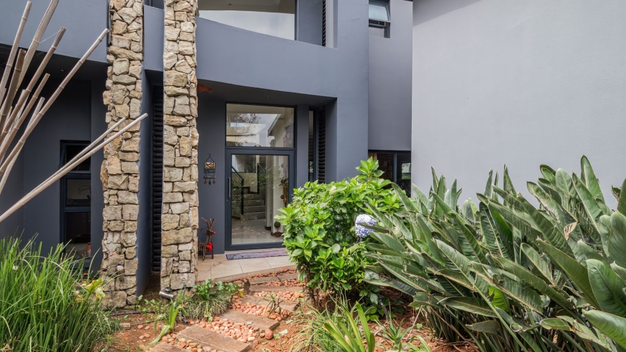 5 Bedroom Property for Sale in Serengeti Lifestyle Estate Gauteng