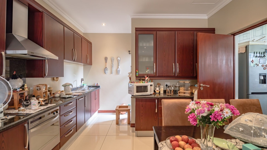 5 Bedroom Property for Sale in Serengeti Lifestyle Estate Gauteng