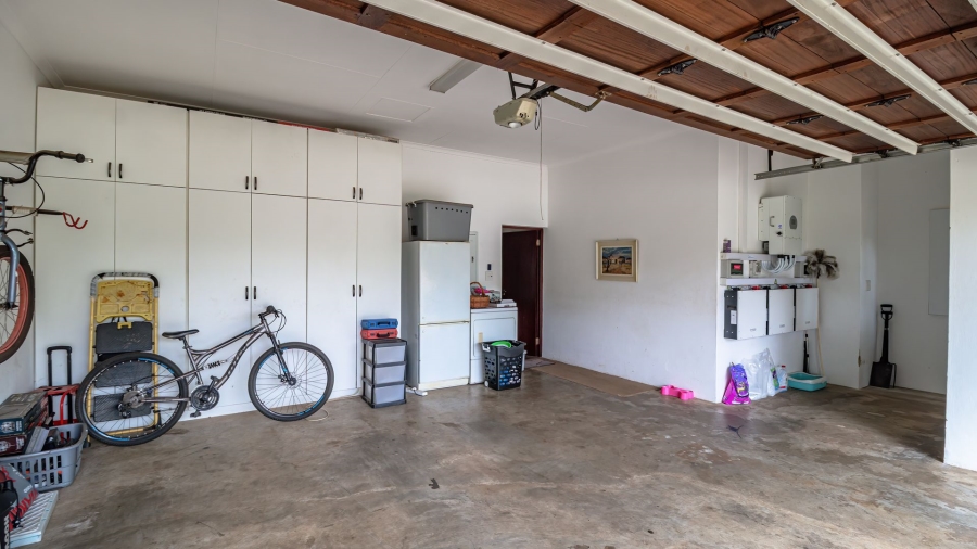 5 Bedroom Property for Sale in Serengeti Lifestyle Estate Gauteng