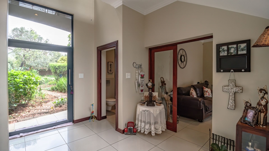 5 Bedroom Property for Sale in Serengeti Lifestyle Estate Gauteng