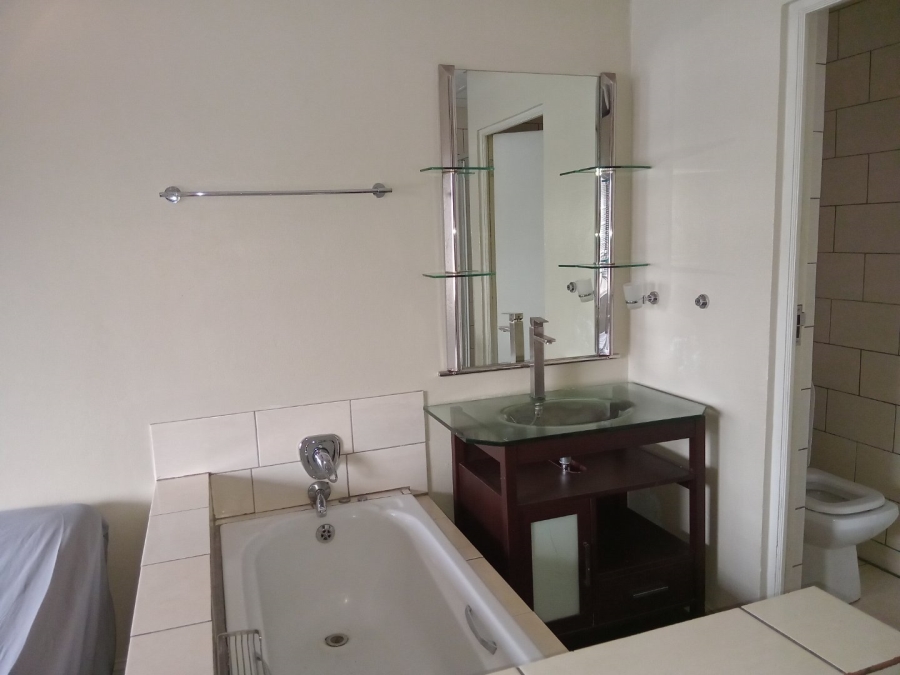 To Let 1 Bedroom Property for Rent in Braamfontein Gauteng