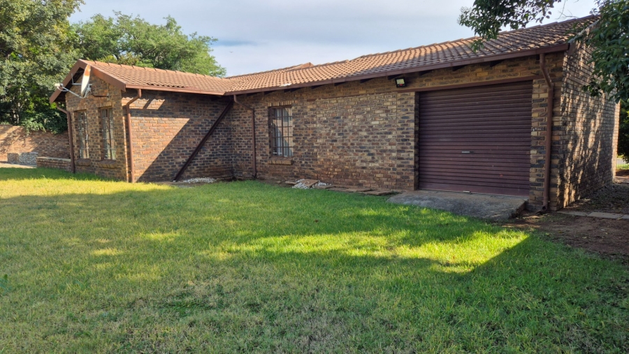 3 Bedroom Property for Sale in The Reeds Gauteng