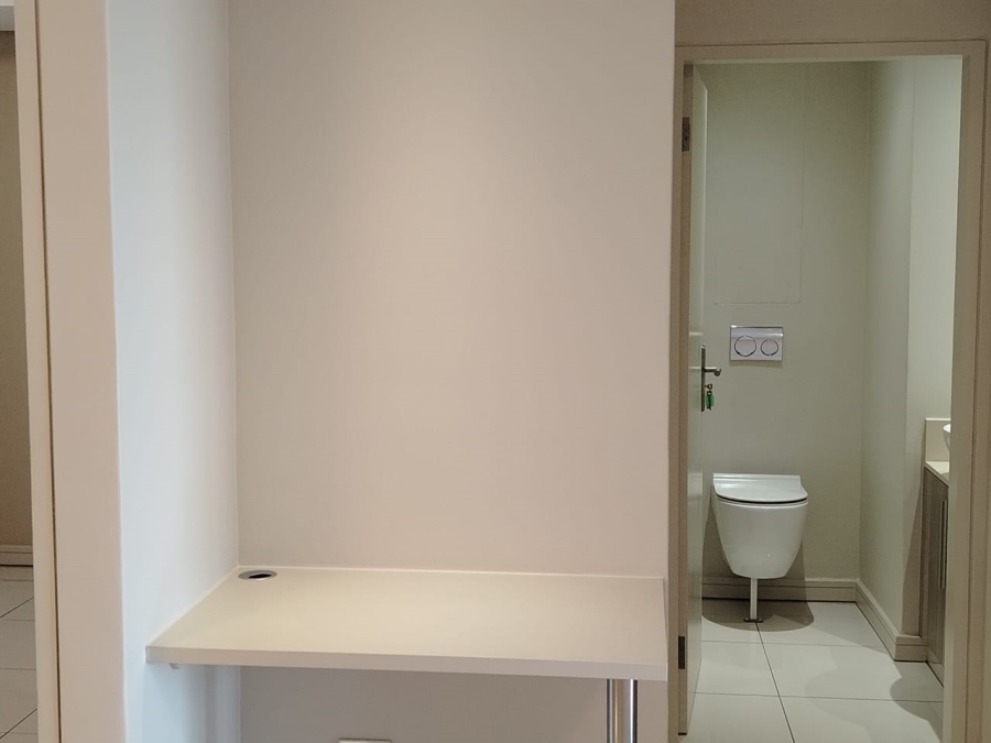 2 Bedroom Property for Sale in Rosebank Gauteng