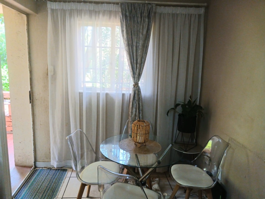 2 Bedroom Property for Sale in Noordwyk Gauteng