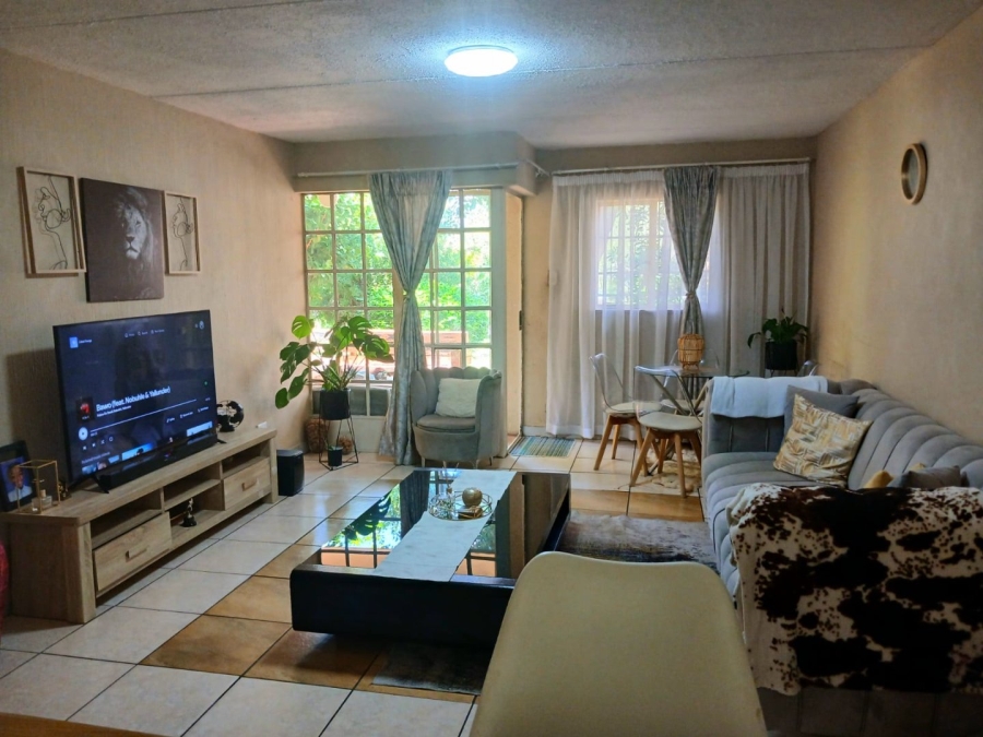 2 Bedroom Property for Sale in Noordwyk Gauteng