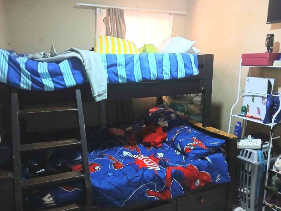 2 Bedroom Property for Sale in Noordwyk Gauteng