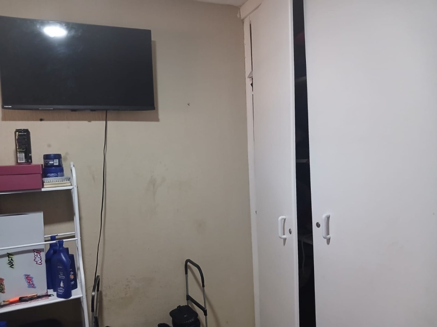 2 Bedroom Property for Sale in Noordwyk Gauteng