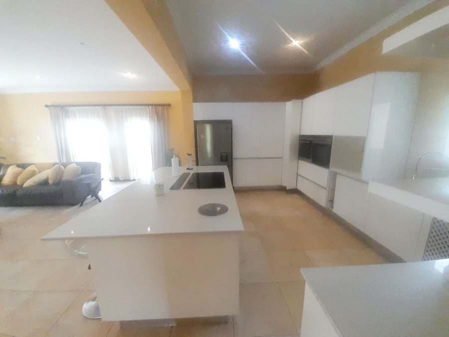 7 Bedroom Property for Sale in Sagewood Gauteng