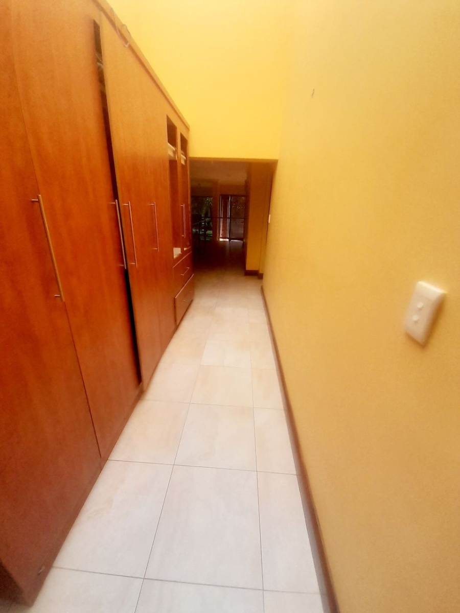 7 Bedroom Property for Sale in Sagewood Gauteng