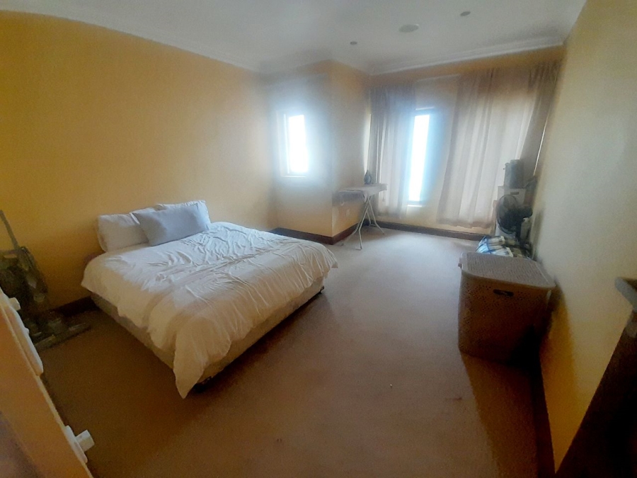 7 Bedroom Property for Sale in Sagewood Gauteng