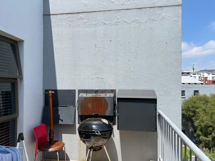 2 Bedroom Property for Sale in Greenstone Hill Gauteng