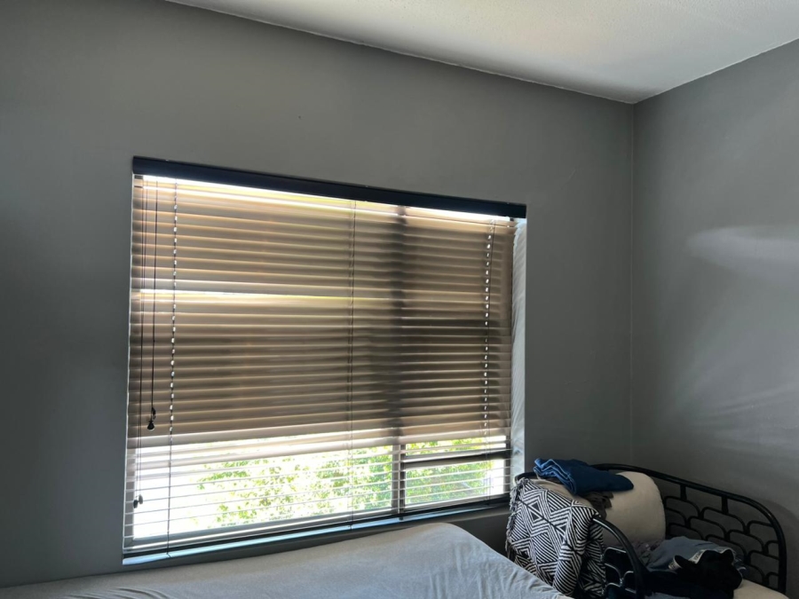 2 Bedroom Property for Sale in Greenstone Hill Gauteng