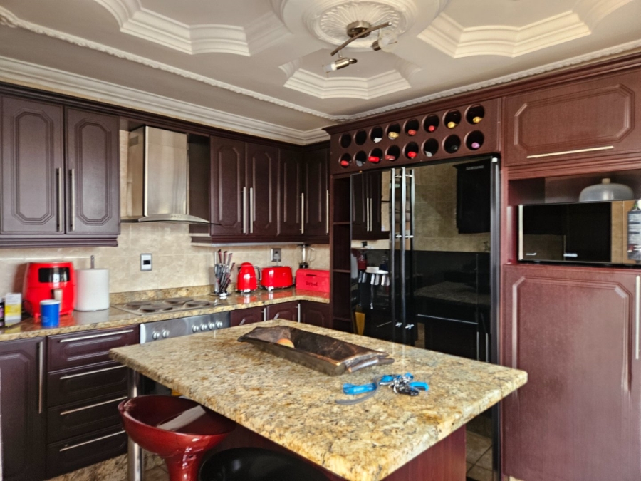 3 Bedroom Property for Sale in Birch Acres Gauteng