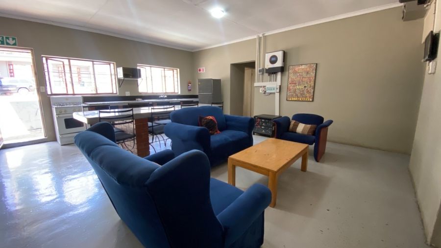To Let 1 Bedroom Property for Rent in Johannesburg Central Gauteng