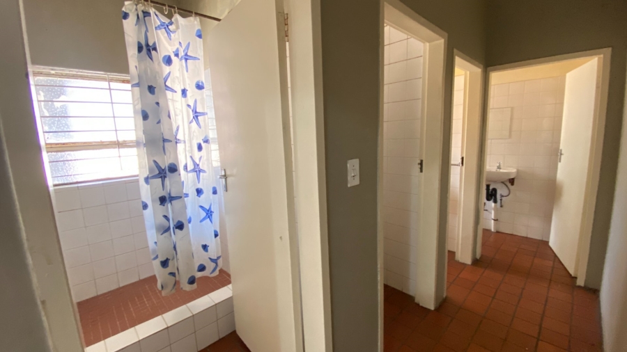 To Let 1 Bedroom Property for Rent in Johannesburg Central Gauteng