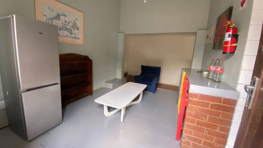 To Let 1 Bedroom Property for Rent in Johannesburg Central Gauteng