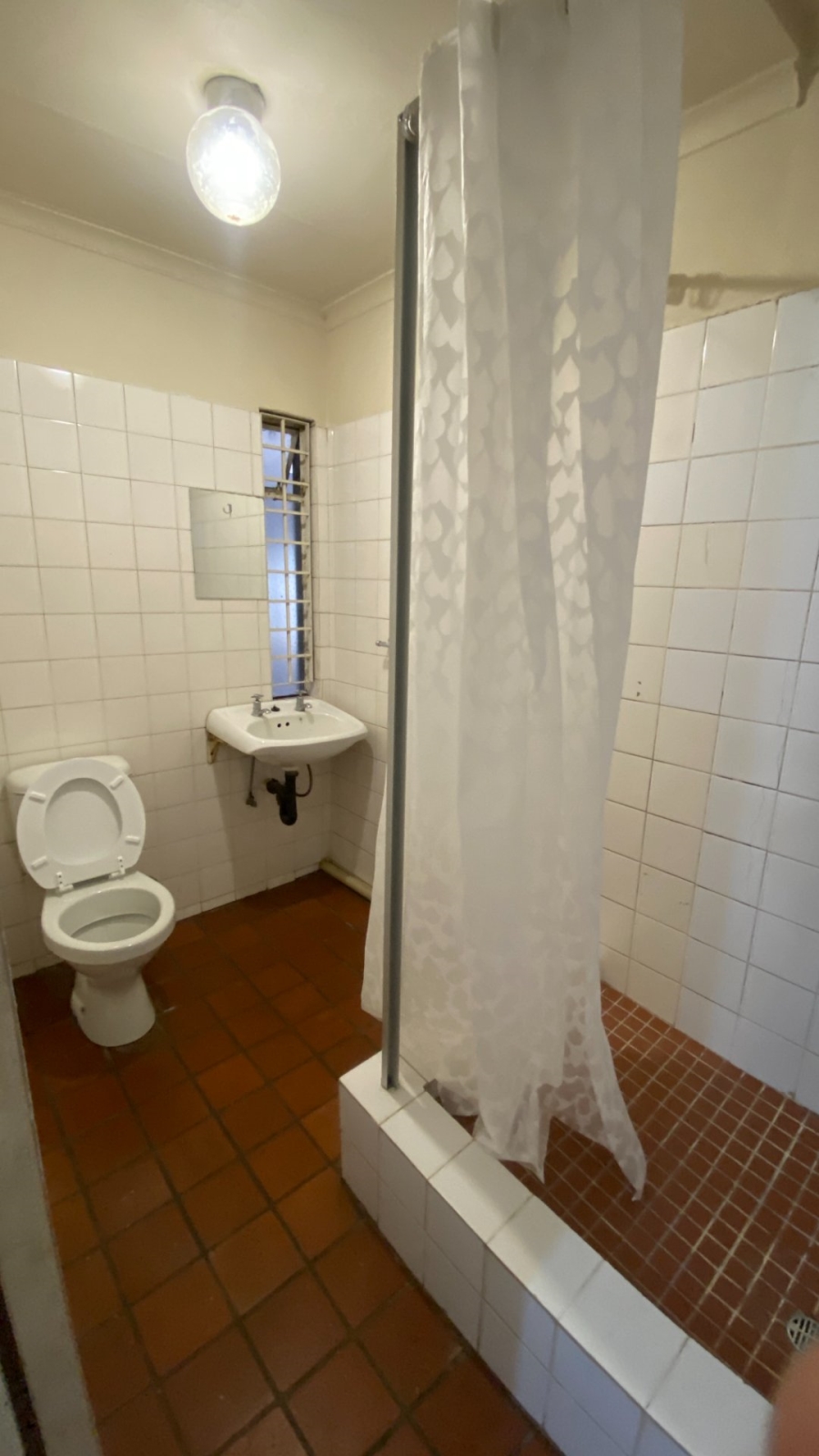 To Let 1 Bedroom Property for Rent in Johannesburg Central Gauteng