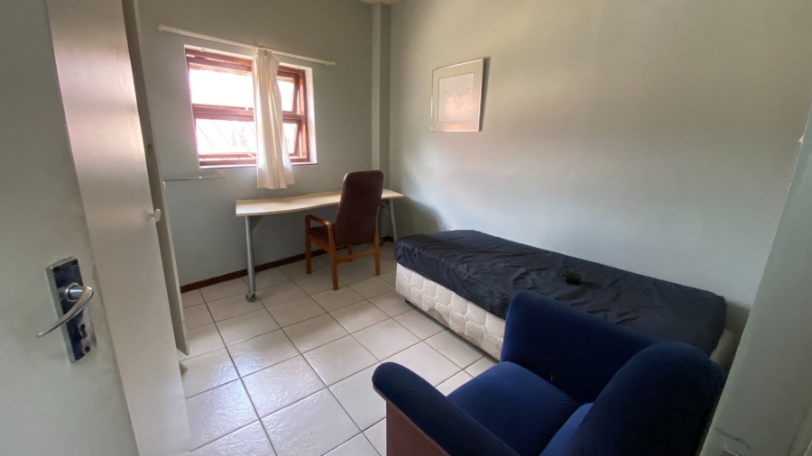 To Let 1 Bedroom Property for Rent in Johannesburg Central Gauteng