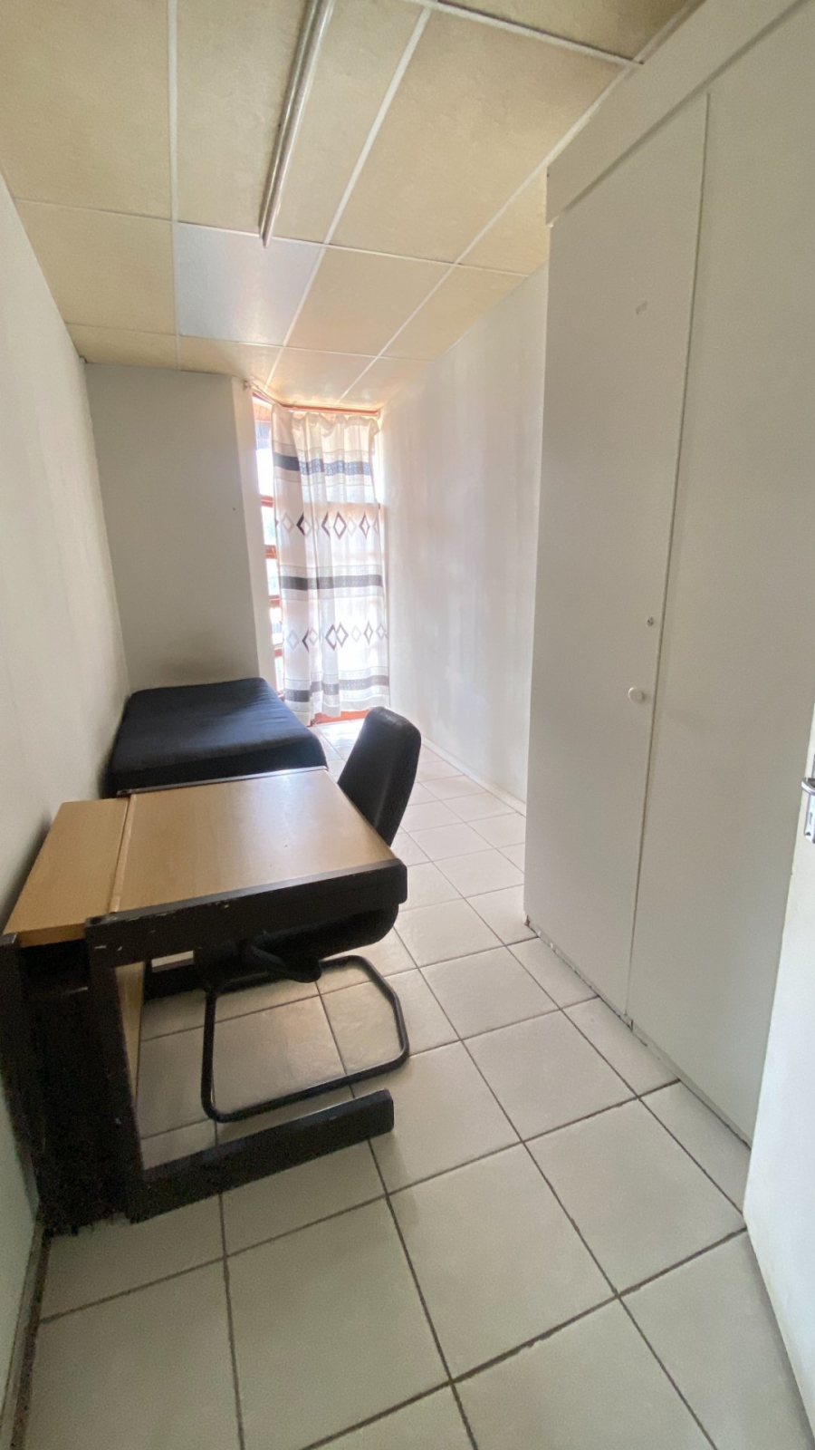 To Let 1 Bedroom Property for Rent in Johannesburg Central Gauteng