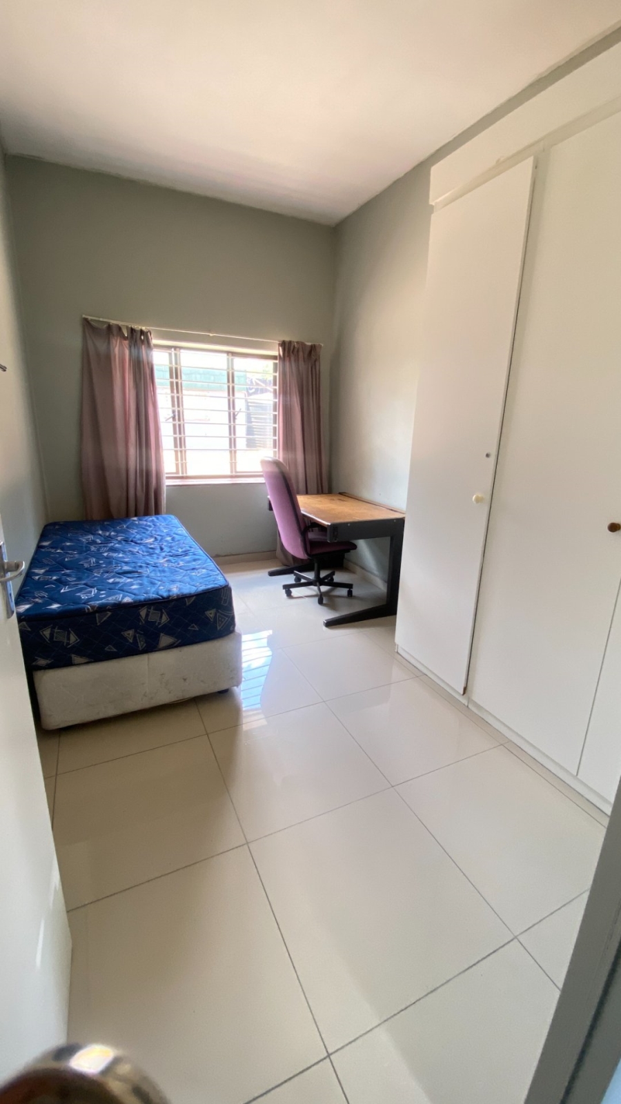 To Let 1 Bedroom Property for Rent in Johannesburg Central Gauteng