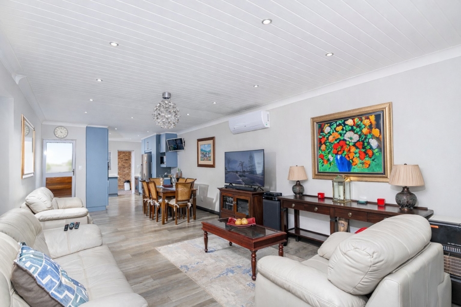 3 Bedroom Property for Sale in Roodekrans Gauteng