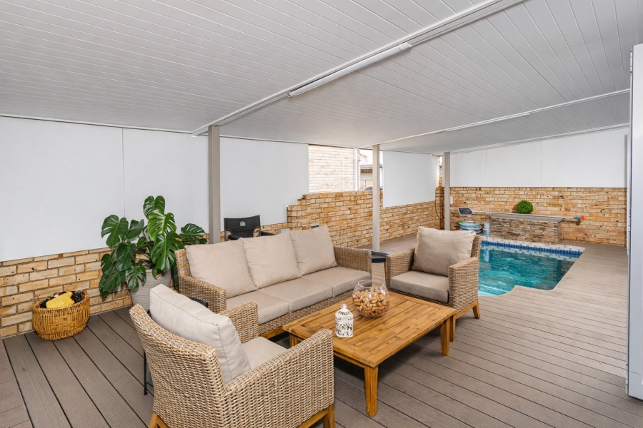 3 Bedroom Property for Sale in Roodekrans Gauteng