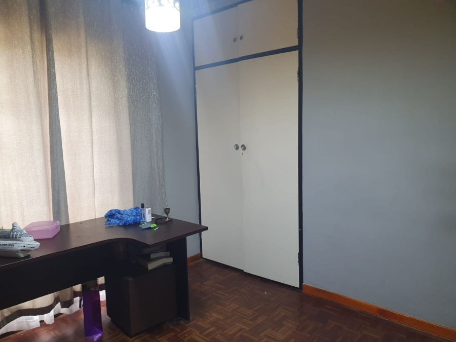 4 Bedroom Property for Sale in Illiondale Gauteng