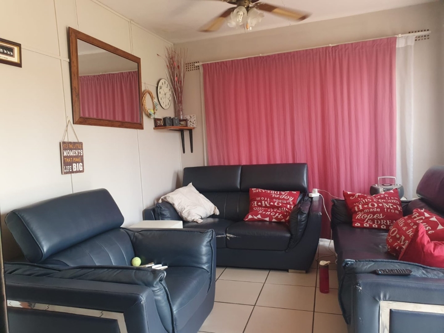 4 Bedroom Property for Sale in Illiondale Gauteng