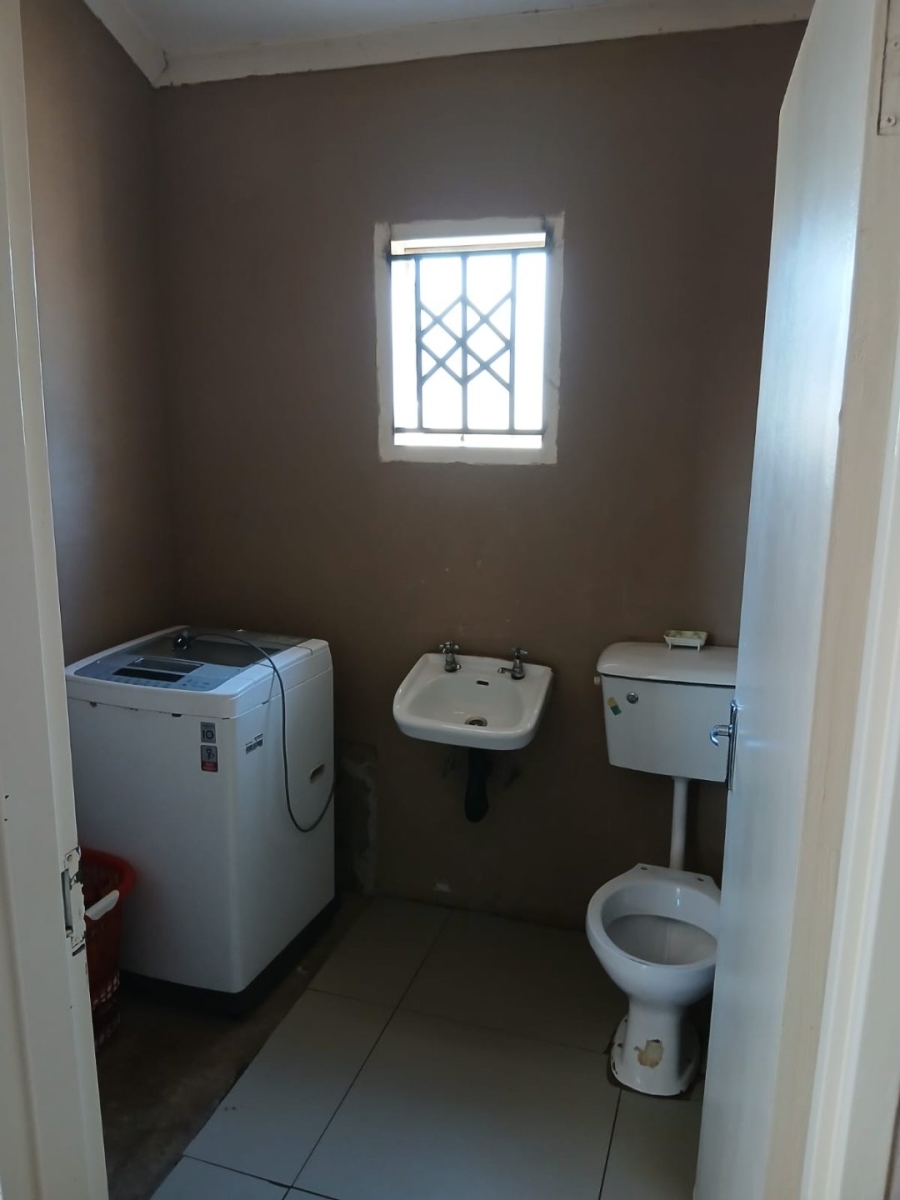 2 Bedroom Property for Sale in Savanna City Gauteng